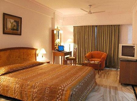 Hotel Chariot Chennai Quarto foto
